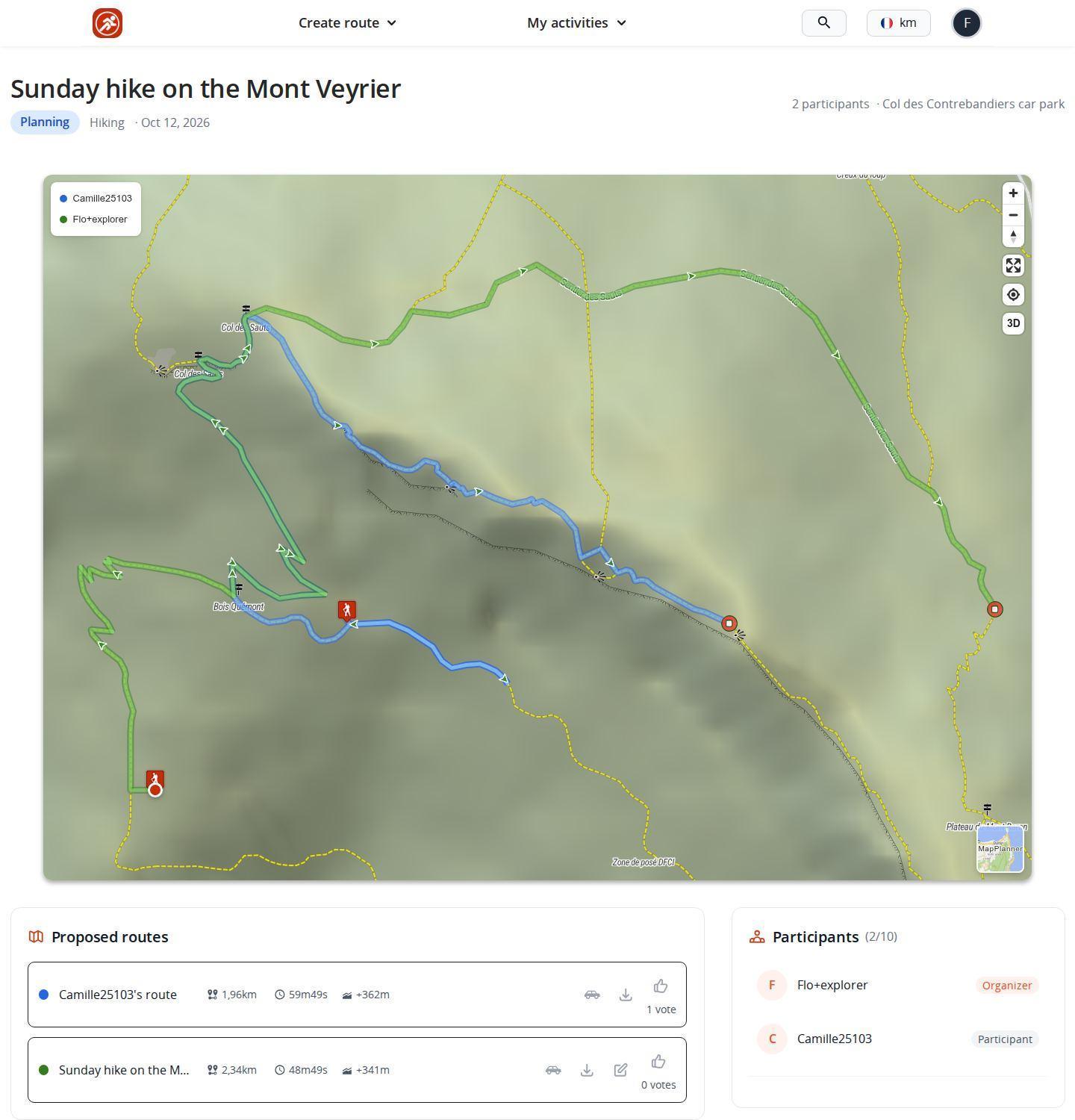 A collaborative outing page in MapPlanner on desktop: two routes in different colors on the same map with their legend, the list of proposed routes with distance, duration, elevation gain and votes, plus the list of participants